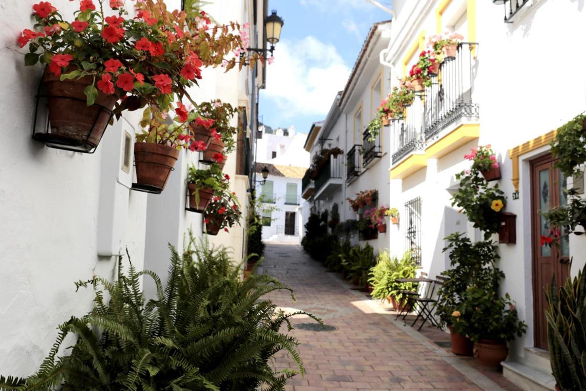 Aloha Playa Apartment With Ocean Views And Pools Benalmádena Exterior foto